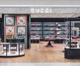 gucci toronto flagship toronto on.